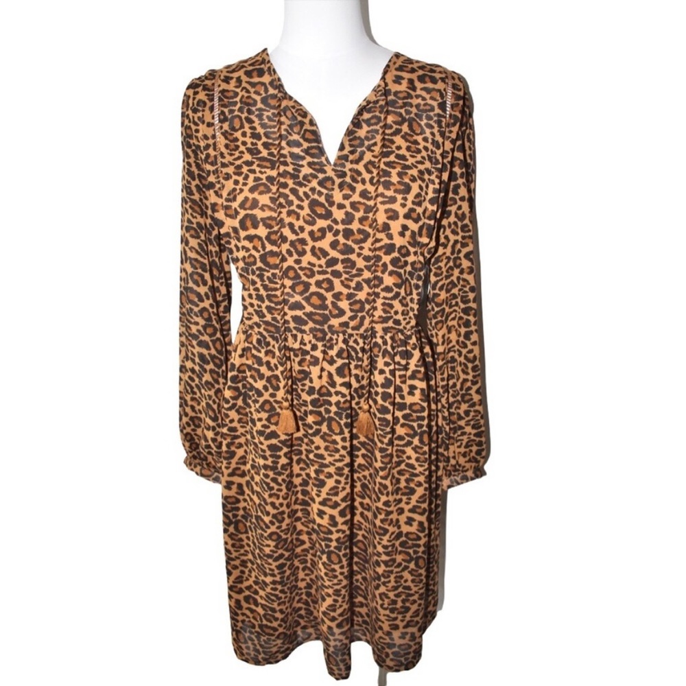 Women's MED Animal Print Babydoll Boho Long Sleeved Dress - NWT - Picture 4 of 16